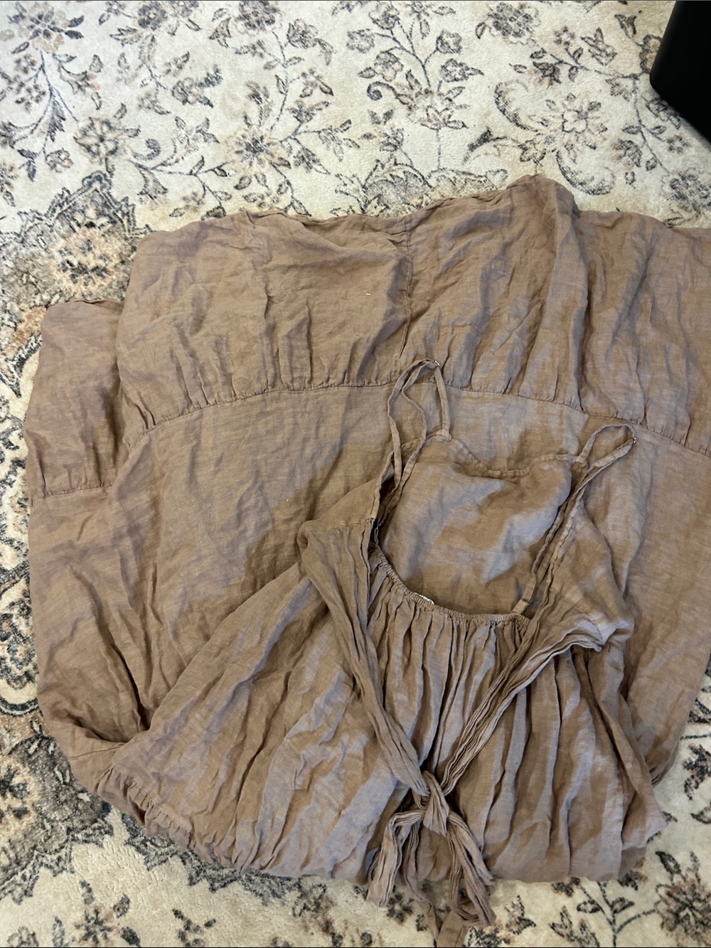 Beachwood the label Rye Backless Linen Tie-Back Maxi Dress in Taupe - Picture 5 of 6